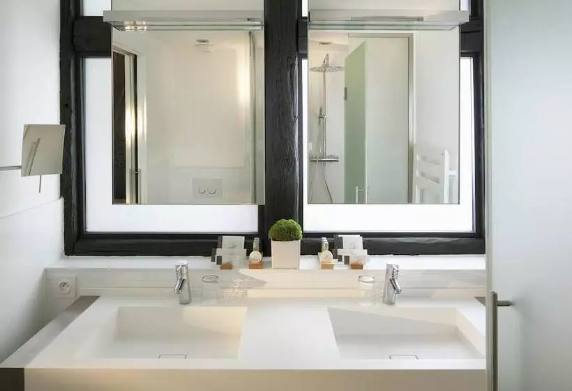 Fotos del hotel Le Colombier Suites:  5
