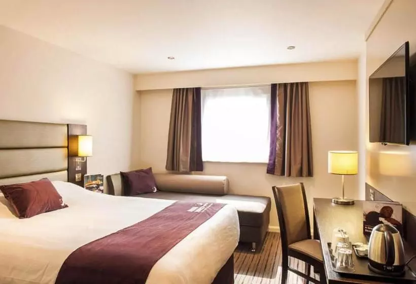 Fotos del hotel Premier Inn London Holborn:  5