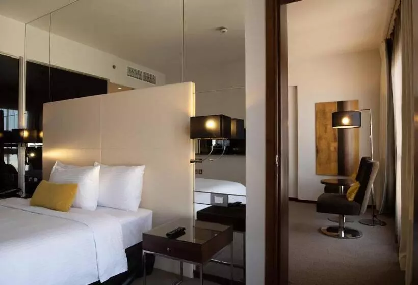 Centro Capital Doha  By Rotana