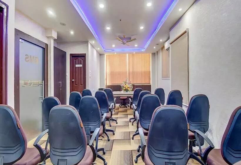 Fotos del hotel Fab Rms Comforts Yeshwantpur:  23