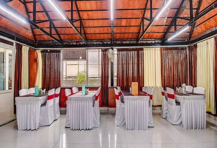 Fotos del hotel Fab Rms Comforts Yeshwantpur:  10