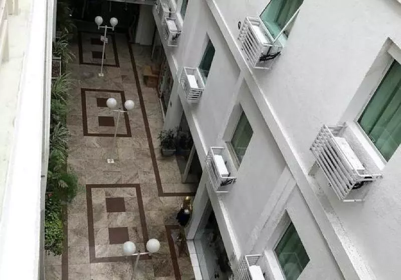 Fotos del hotel Family:  5