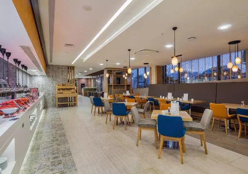 Fotos del hotel Holiday Inn Antalya  Lara, An Ihg:  4