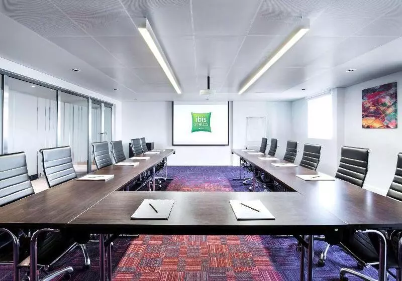 Fotos del hotel Ibis Styles Sharjah:  7