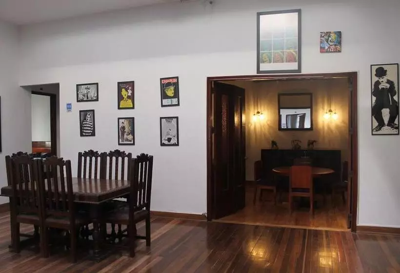 Fotos del hotel Tamarú:  6