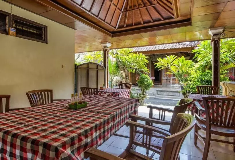 Fotos del hotel Reddoorz @ Danau Tamblingan Sanur:  15