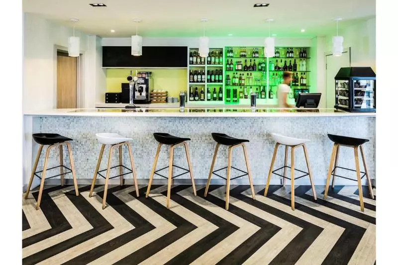 Fotos del hotel Ibis Styles London Heathrow:  16
