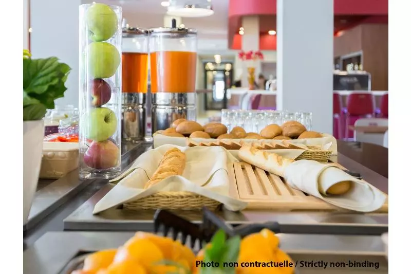 Fotos del hotel Ibis Styles London Heathrow:  7