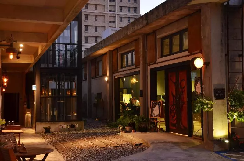 Fotos del hotel The Leaf Inn:  3