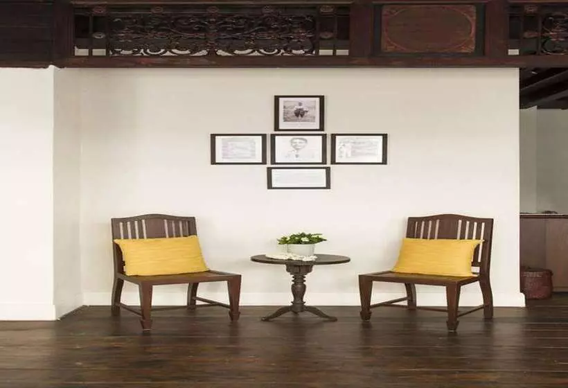 Fotos del hotel Baan Luang Rajamaitri Historic Inn:  2