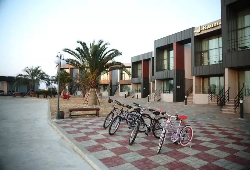 Fotos del hotel J Raum:  2