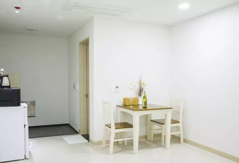 Fotos del hotel J Raum:  16