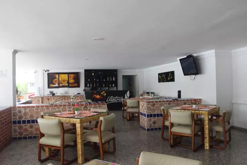 Fotos del hotel Del Llano:  4