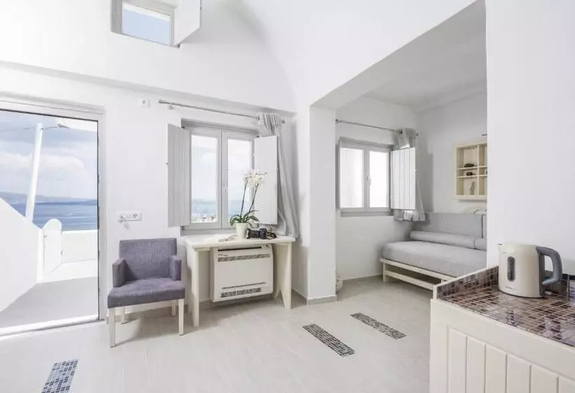 Fotos del hotel Ambition Suites:  16