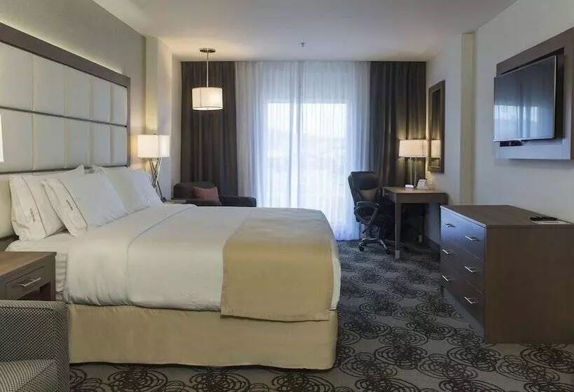 Fotos del hotel Holiday Inn Express & Suites Chihuahua Juventud:  9