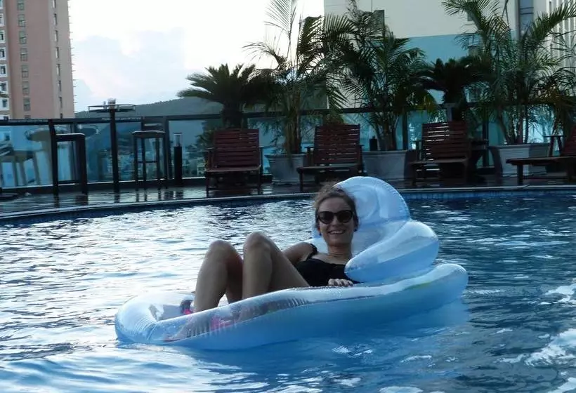 Fotos del hotel Halong Palace:  13