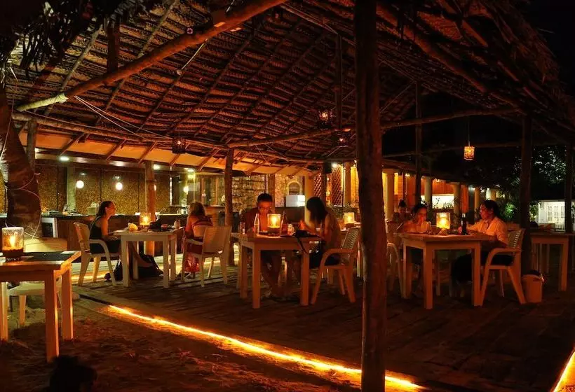Fotos del hotel Mirissa Bay Resorts:  2