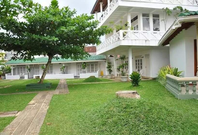 Fotos del hotel Mirissa Bay Resorts:  8