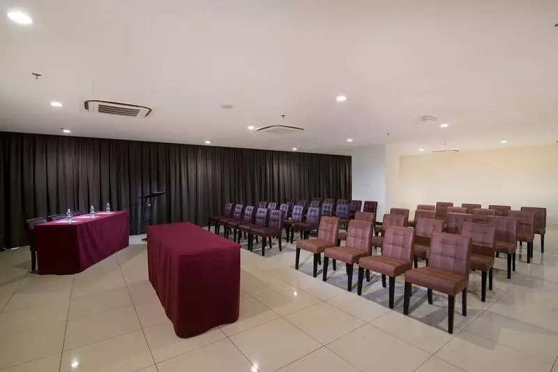 Fotos del hotel One Pacific Hotel And Serviced Apartments:  11