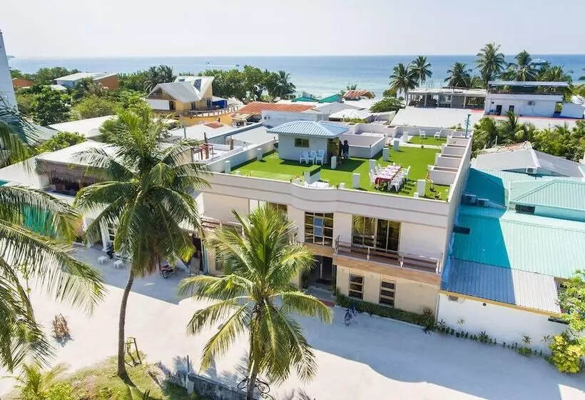 White Sand Lodge