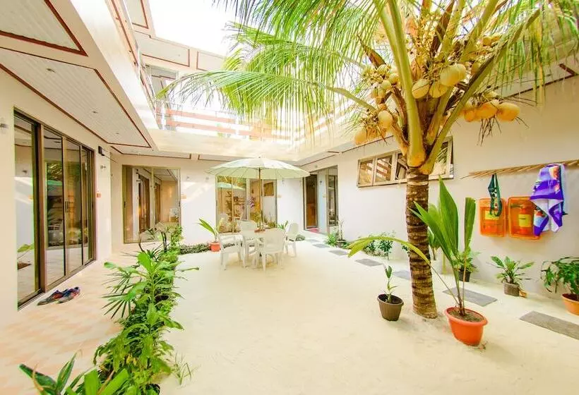 Fotos del hotel White Sand Lodge:  16