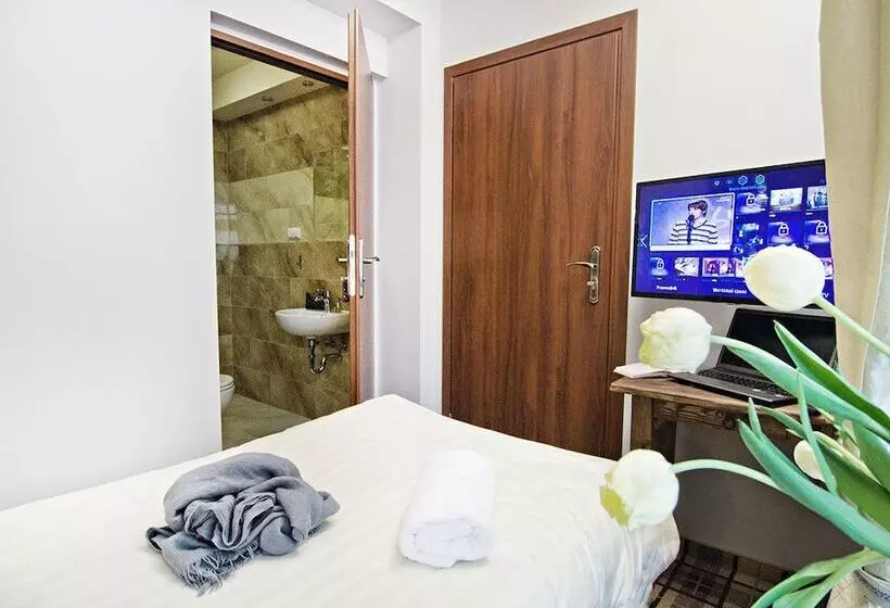 Fotos del hotel Five Stars Bed&breakfast:  19