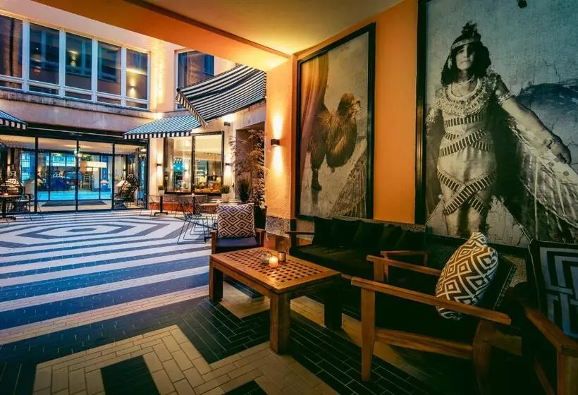 Fotos del hotel Hotel F6:  18