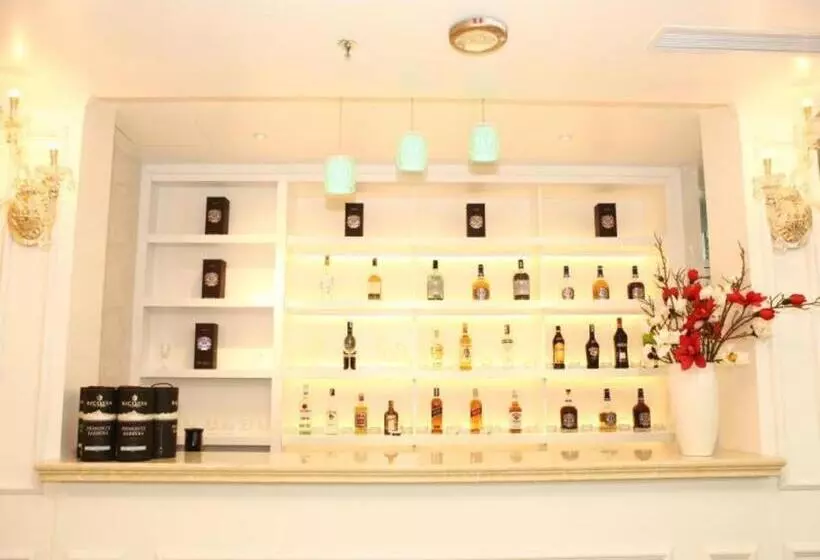 Fotos del hotel A1 Hill Hanoi:  5