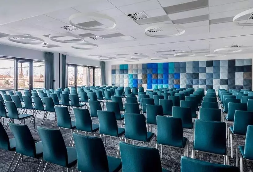 Fotos del hotel Courtyard By Marriott Brno:  18