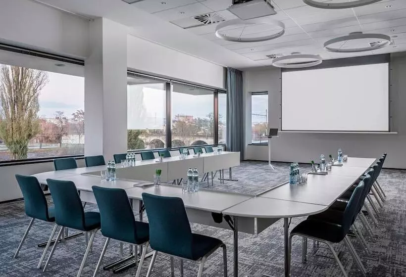 Fotos del hotel Courtyard By Marriott Brno:  6
