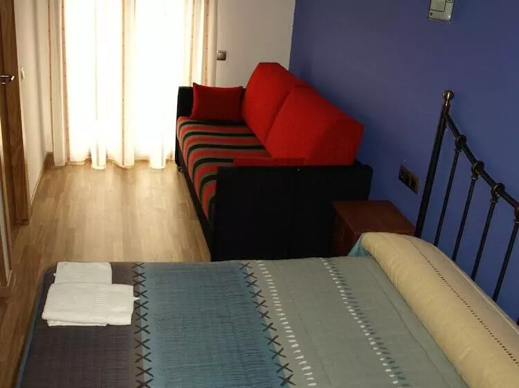 Fotos del hotel El Churrón:  19