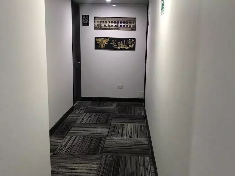 Fotos del hotel Express 53:  21
