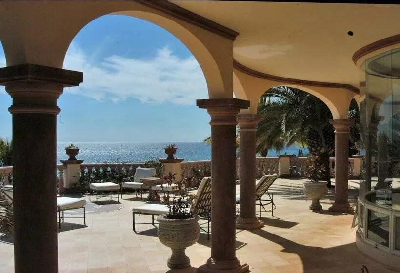 Fotos del hotel Villa Del Faro:  8