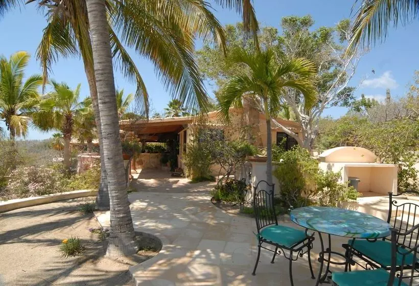 Villa Del Faro