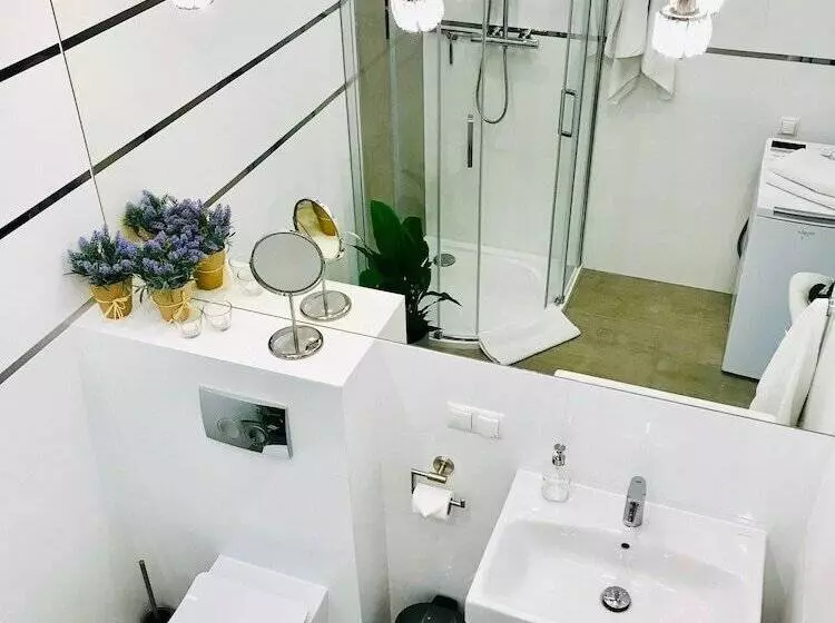 Fotos del hotel Voyage City Apartments:  4
