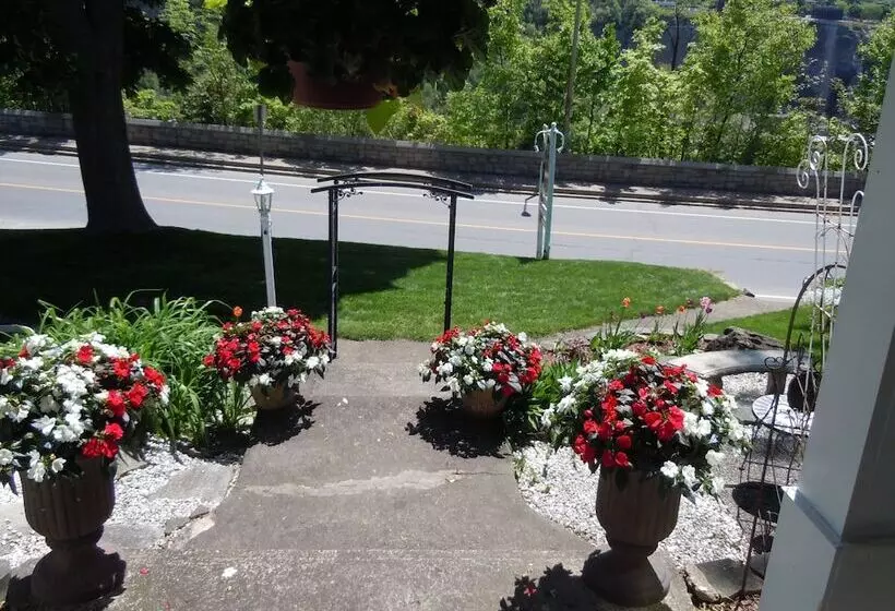 Fotos del hotel Glen Mhor Guesthouse:  2