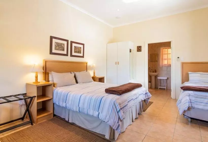 Fotos del hotel Treetops Guesthouse:  23