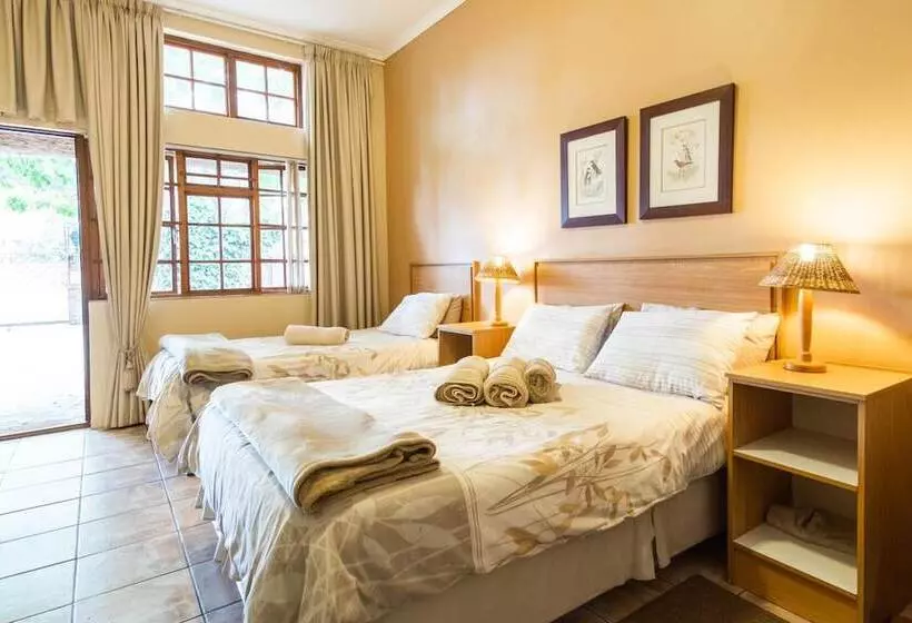 Fotos del hotel Treetops Guesthouse:  13