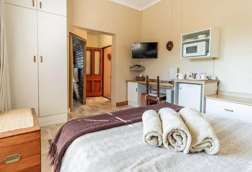 Fotos del hotel Treetops Guesthouse:  21
