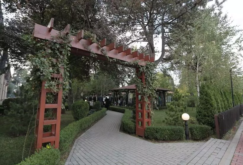 Fotos del hotel Baneasa Parc:  16