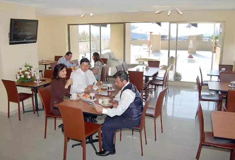 Fotos del hotel Imperio Suites:  4