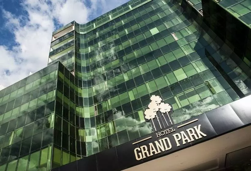 Grand Park