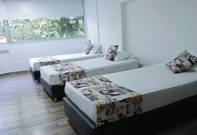 Fotos del hotel Palmas Del Estadio:  24