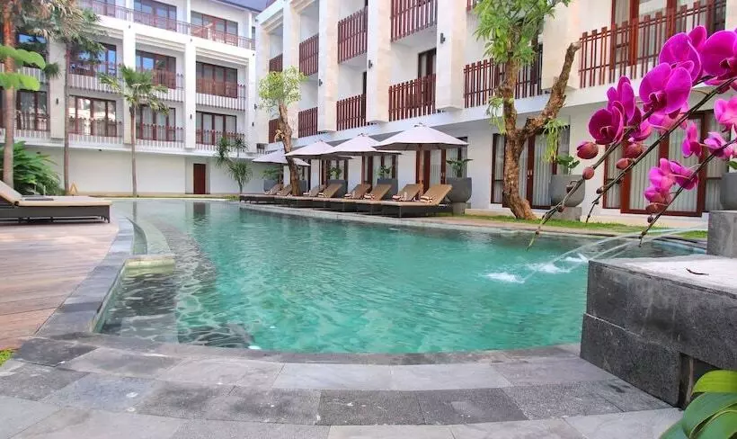 Fotos del hotel Grand La Walon:  21