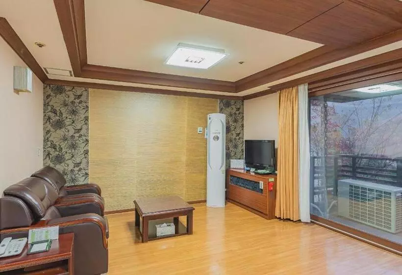 Fotos del hotel Osaek Greenyard:  7