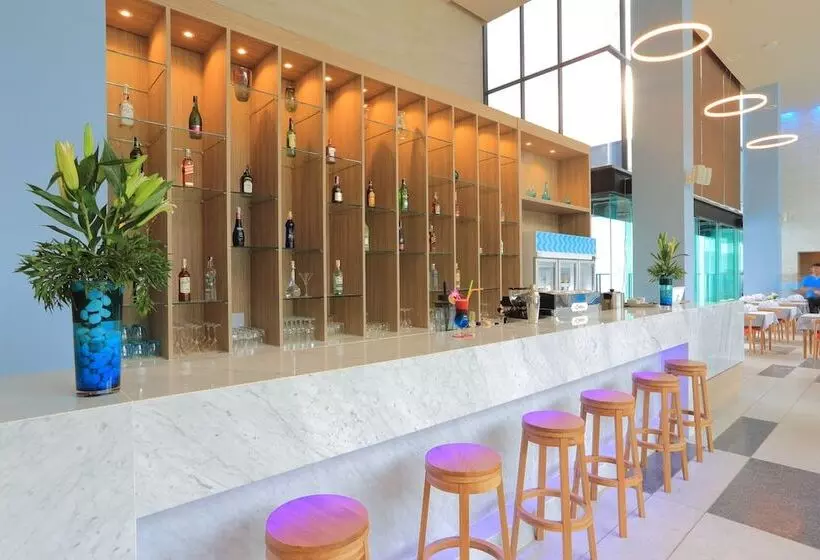 Fotos del hotel Bluesotel Krabi Aonang Beach:  22