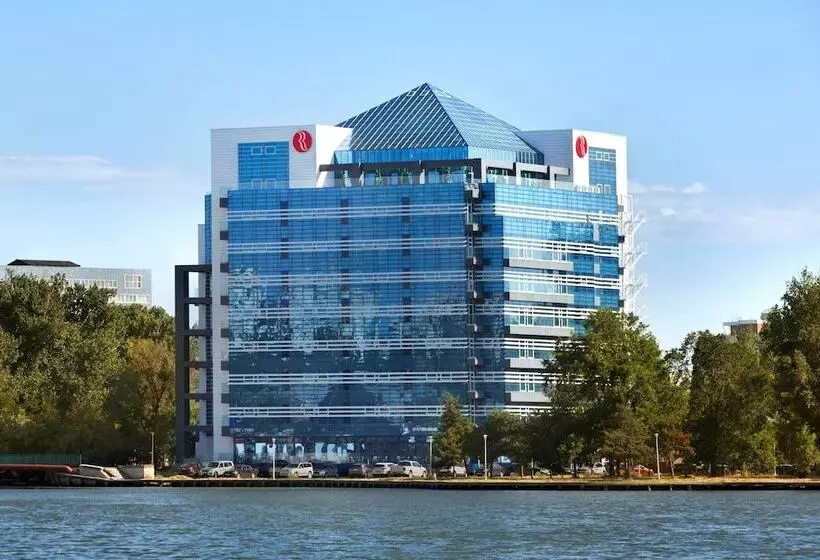 Ramada By Wyndham Constanta