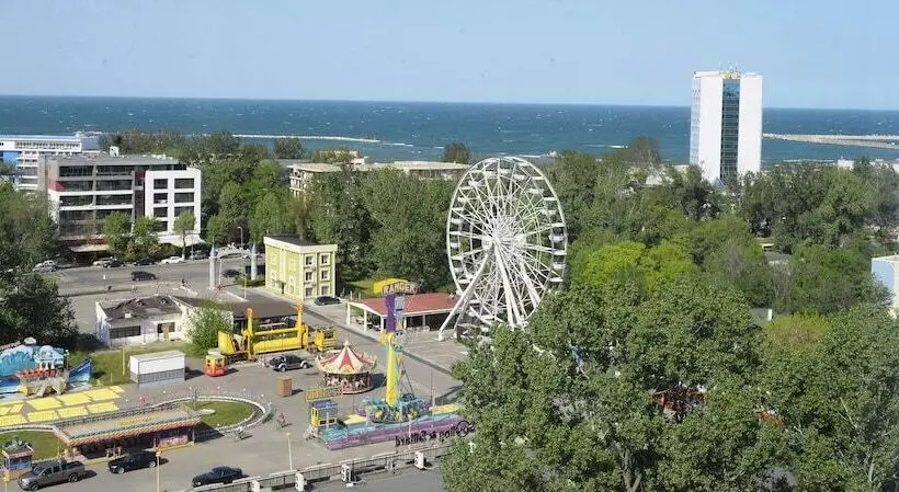 Fotos del hotel Ramada By Wyndham Constanta:  7