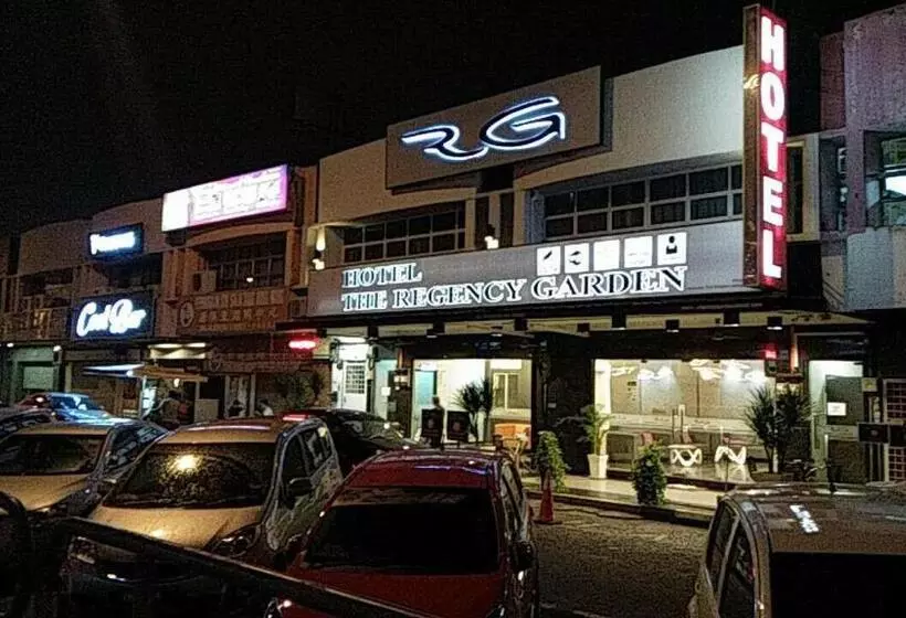 Fotos del hotel The Regency Garden:  6
