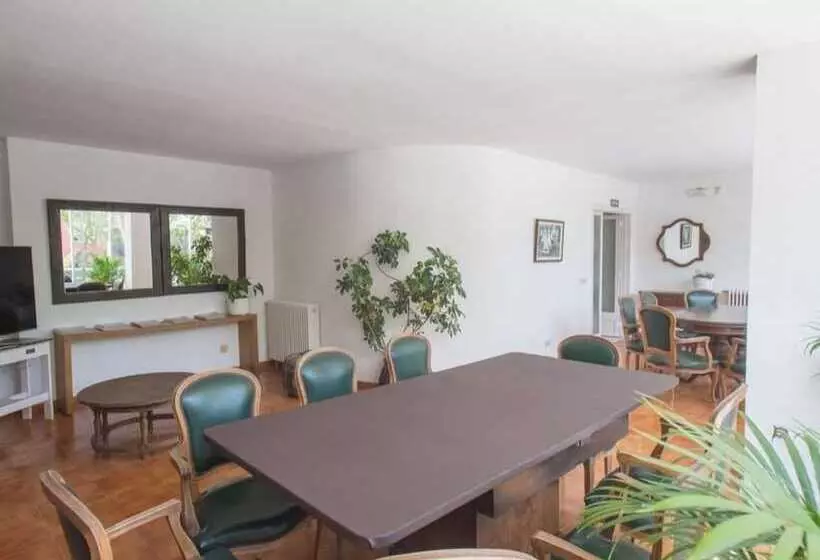 Fotos del hotel Hipica Park:  6